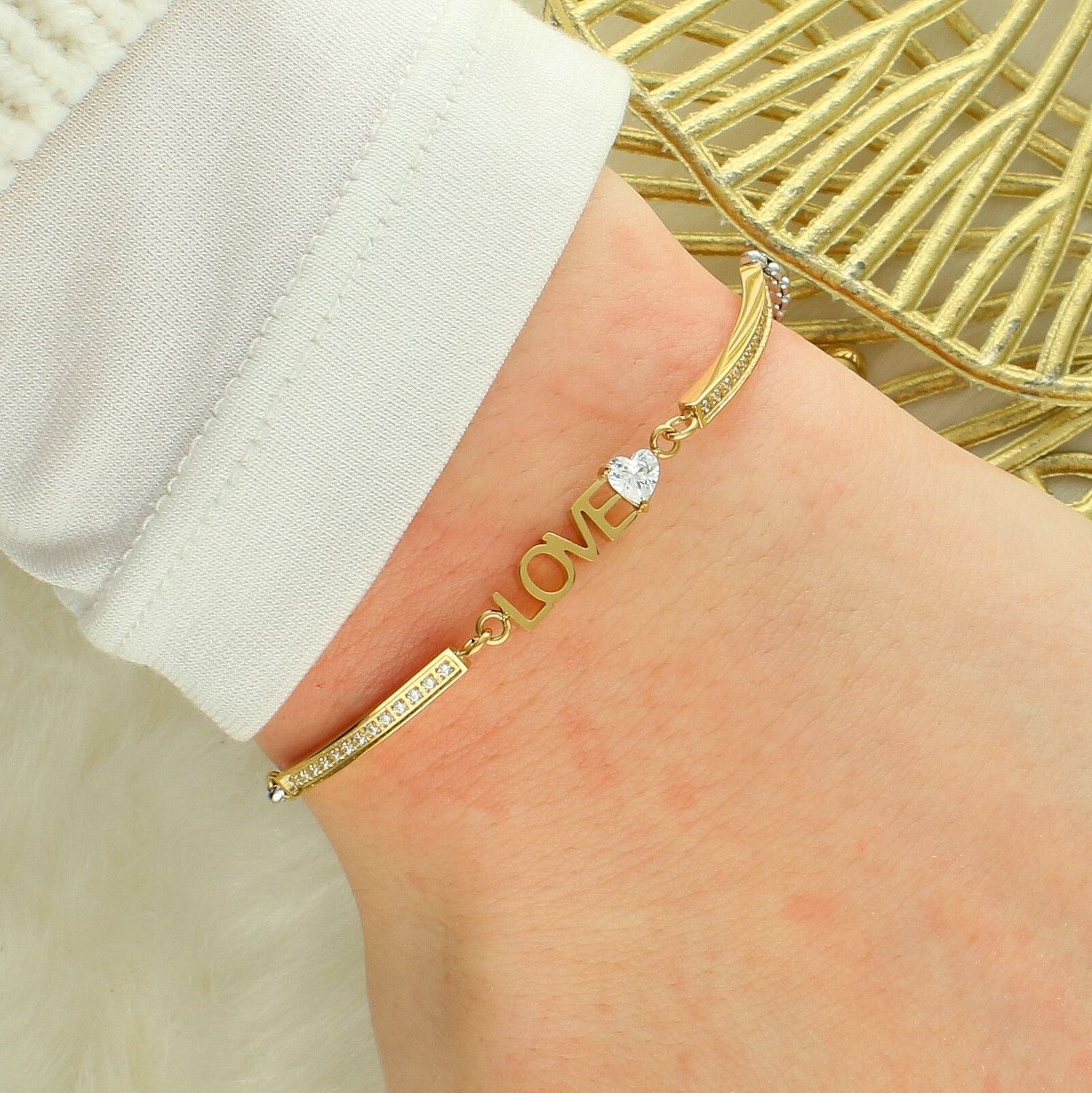 bransoletka-nomination-milleluci-love-028024001-Nomination Milleluci 028024001 – Bransoletka pozłacana z napisem LOVE.jpg